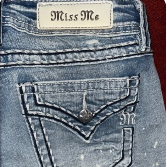 Miss Me Jeans Shorts Size 26 Lace Pocket
Underlay!! So Awesome ® Brand Nwt - Picture 7 of 10